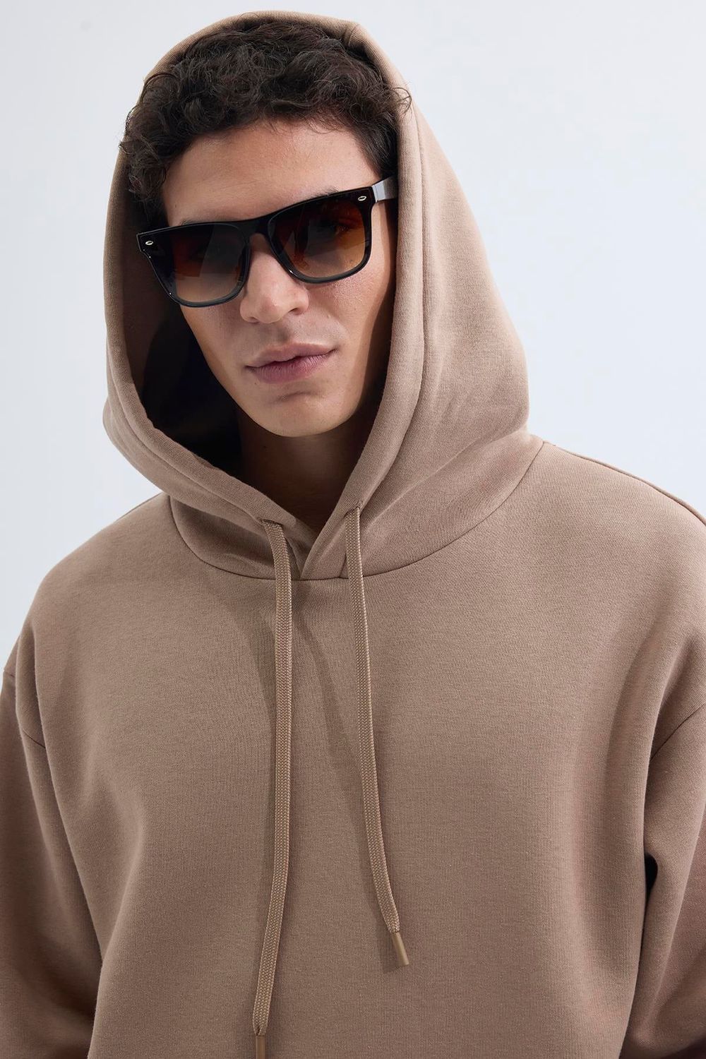 Unisex Oversize Geniş Kesim Pamuklu Yumuşak Dokulu İçi Polarlı Basic Vizon Renk Kapüşonlu Sweatshirt