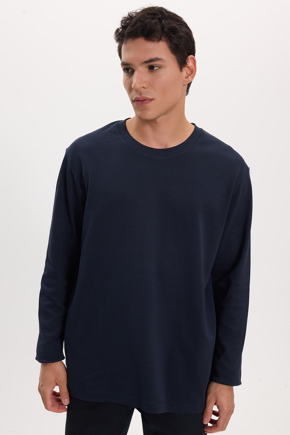 Unisex Relax Fit Rahat Kesim %100 Pamuk Uzun Kollu Bisiklet Yaka Lacivert Basic Tişört