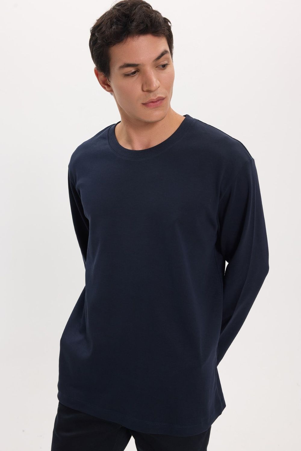 Unisex Relax Fit Rahat Kesim %100 Pamuk Uzun Kollu Bisiklet Yaka Lacivert Basic Tişört