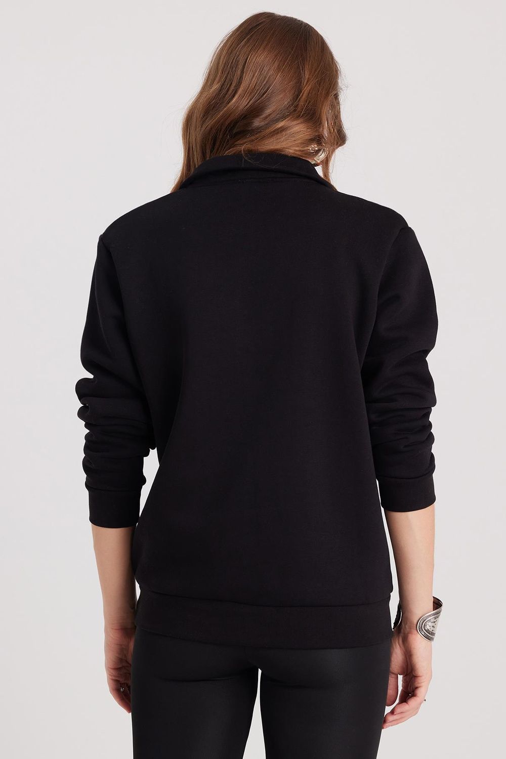 Kadın Relax Fit Rahat Kesim Pamuklu İçi Polarlı Yarım Fermuarlı Siyah Dik Yaka Sweatshirt