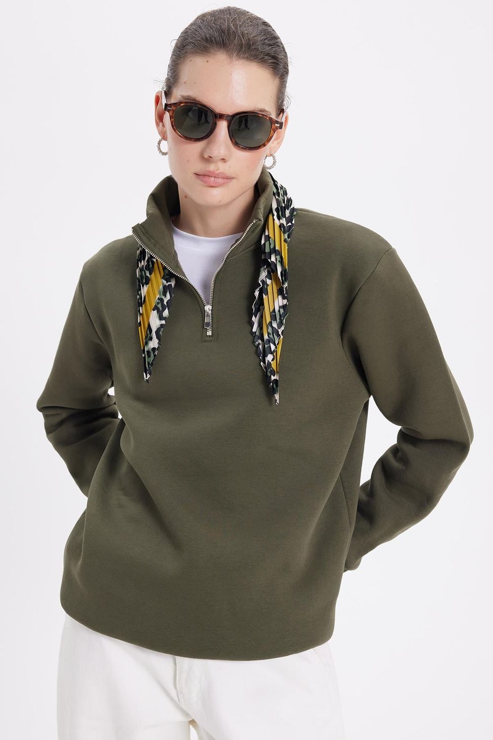 Pamuklu Dik Yaka Fermuarlı Kadın Sweatshirt