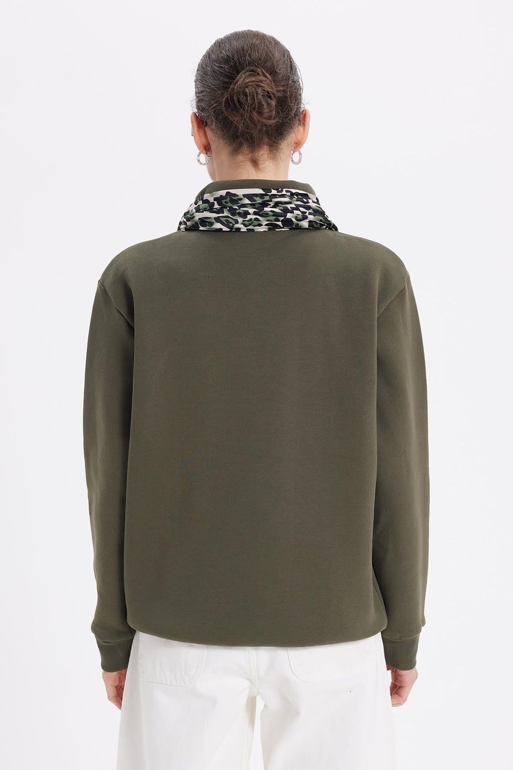 Pamuklu Dik Yaka Fermuarlı Kadın Sweatshirt