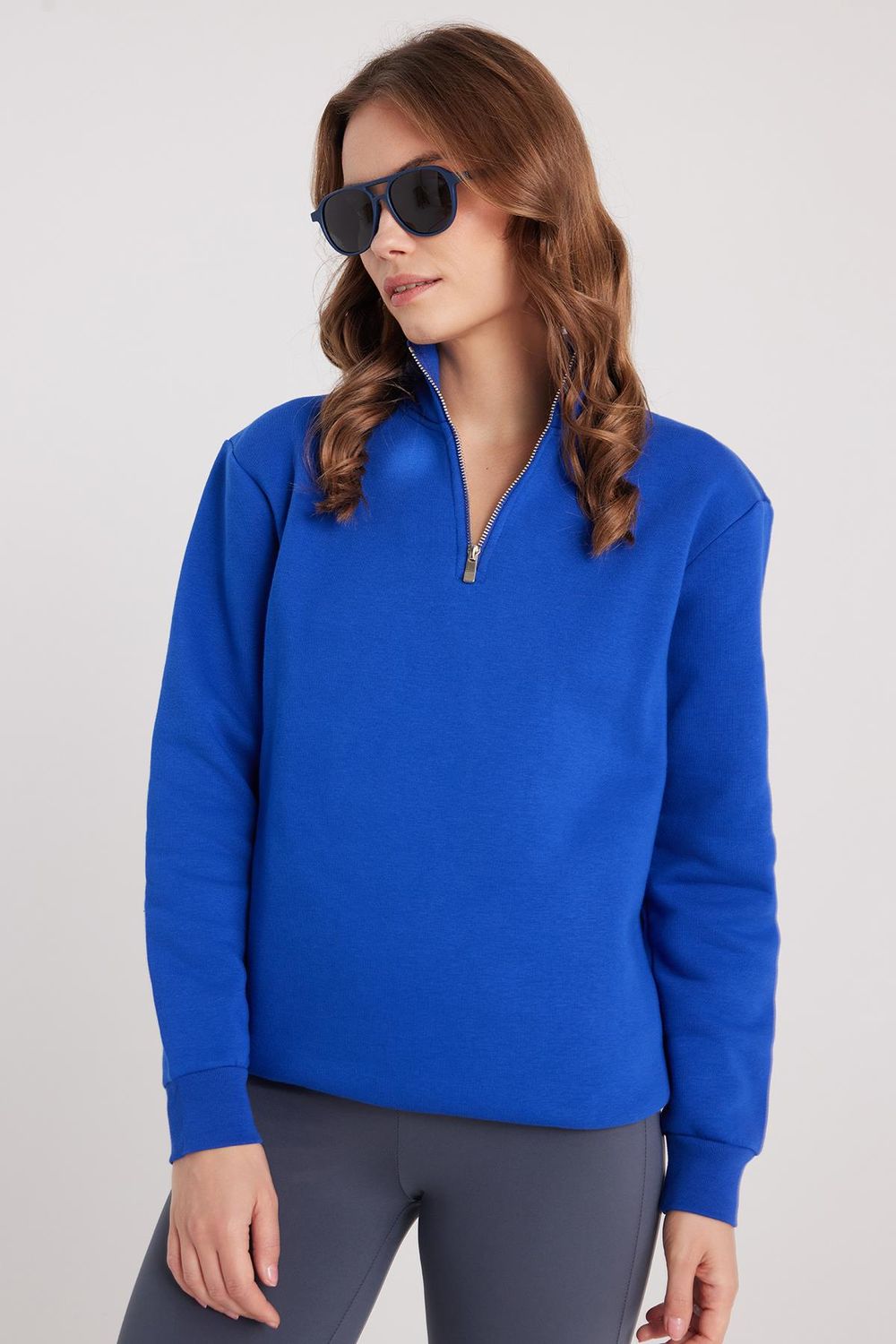 Kadın Relax Fit Rahat Kesim Pamuklu İçi Polarlı Yarım Fermuarlı Sax Mavi Dik Yaka Sweatshirt