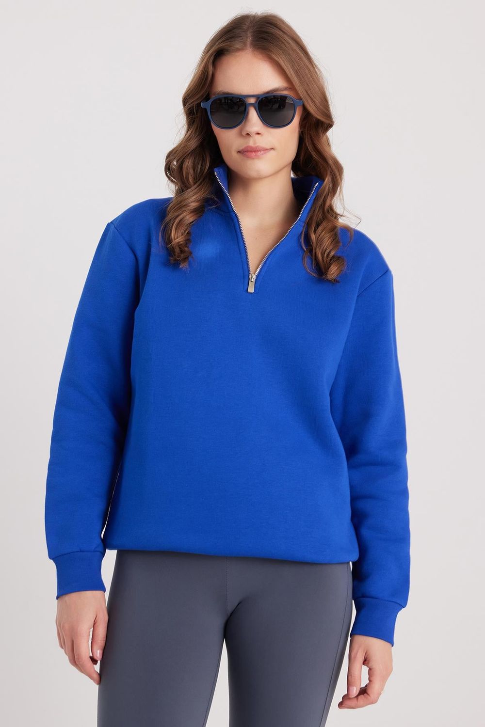 Kadın Relax Fit Rahat Kesim Pamuklu İçi Polarlı Yarım Fermuarlı Sax Mavi Dik Yaka Sweatshirt