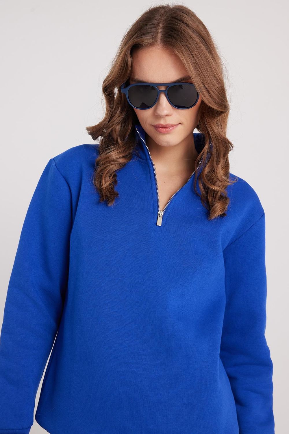 Kadın Relax Fit Rahat Kesim Pamuklu İçi Polarlı Yarım Fermuarlı Sax Mavi Dik Yaka Sweatshirt
