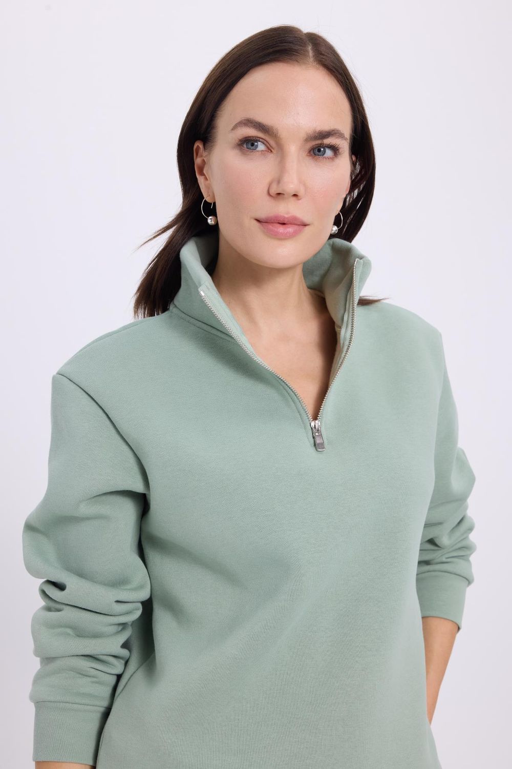 Kadın Relax Fit Rahat Kesim Pamuklu İçi Polarlı Yarım Fermuarlı Yeşil Dik Yaka Sweatshirt