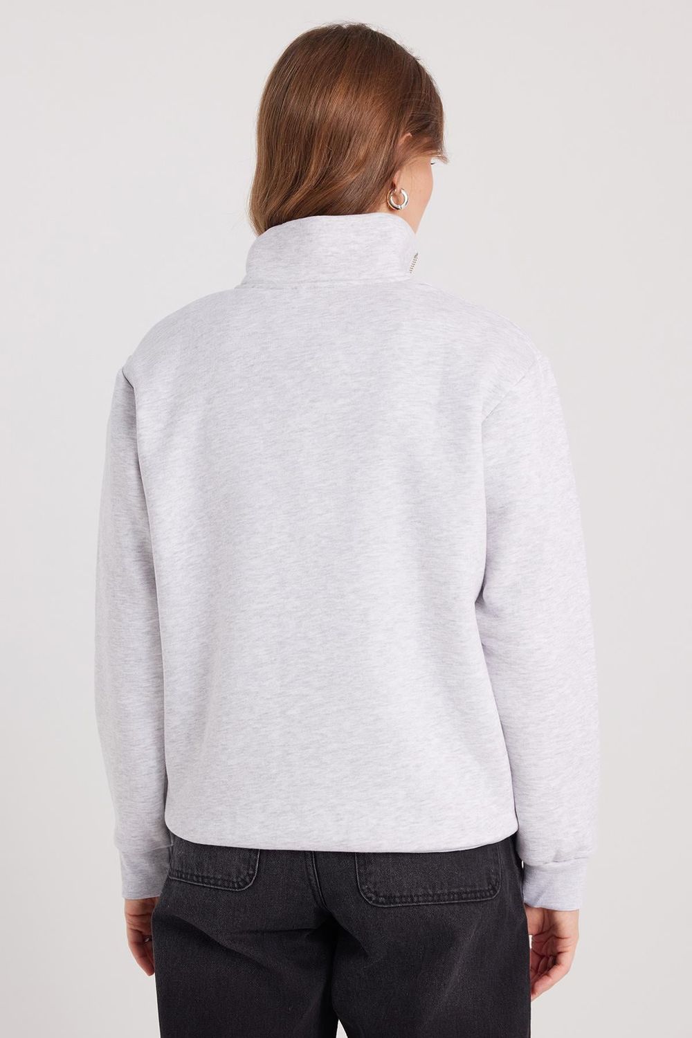 Kadın Relax Fit Rahat Kesim Pamuklu İçi Polarlı Yarım Fermuarlı Gri Dik Yaka Sweatshirt