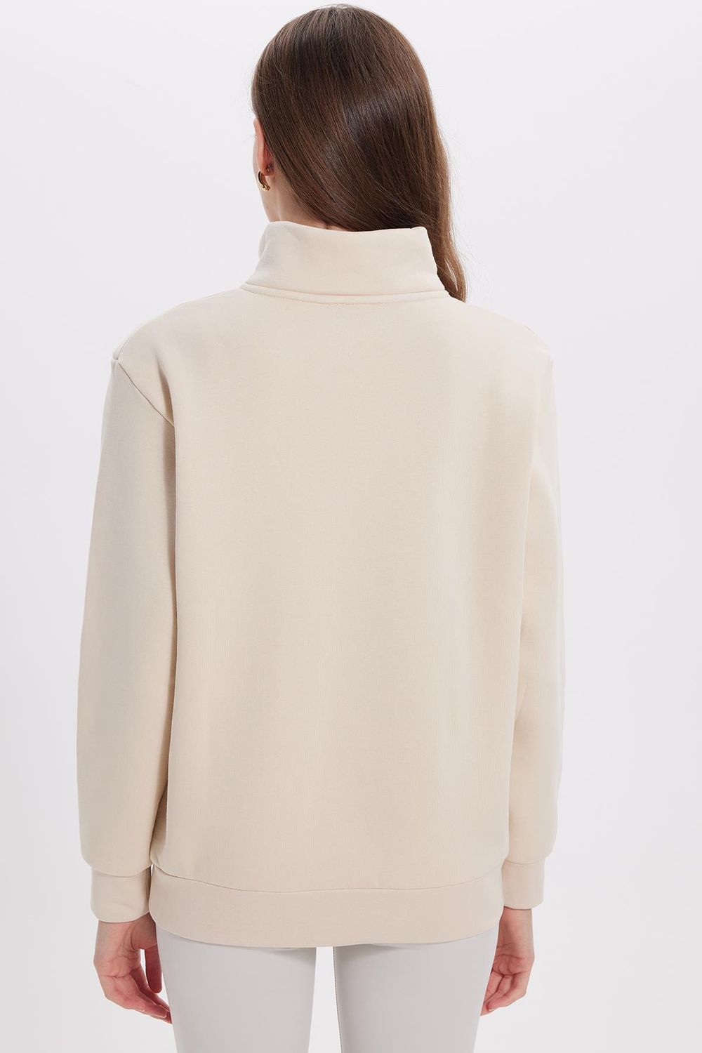 Kadın Relax Fit Rahat Kesim Pamuklu İçi Polarlı Yarım Fermuarlı Ekru Dik Yaka Sweatshirt