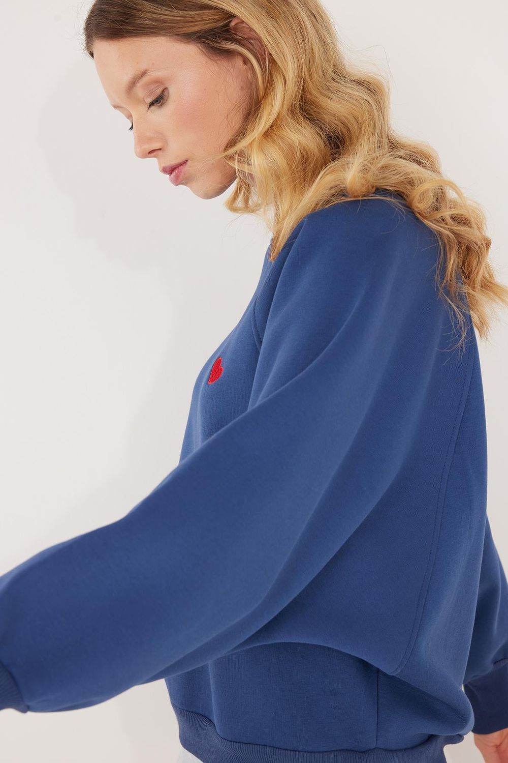 KADIN SWEATSHIRT BL NAKIŞLI 60251933