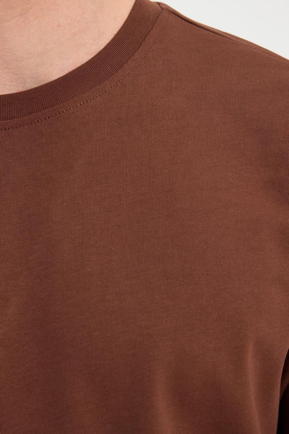 Erkek Relax Fit Rahat Kesim %100 Pamuk 2 İplik Bisiklet Yaka Kahverengi Sweatshirt
