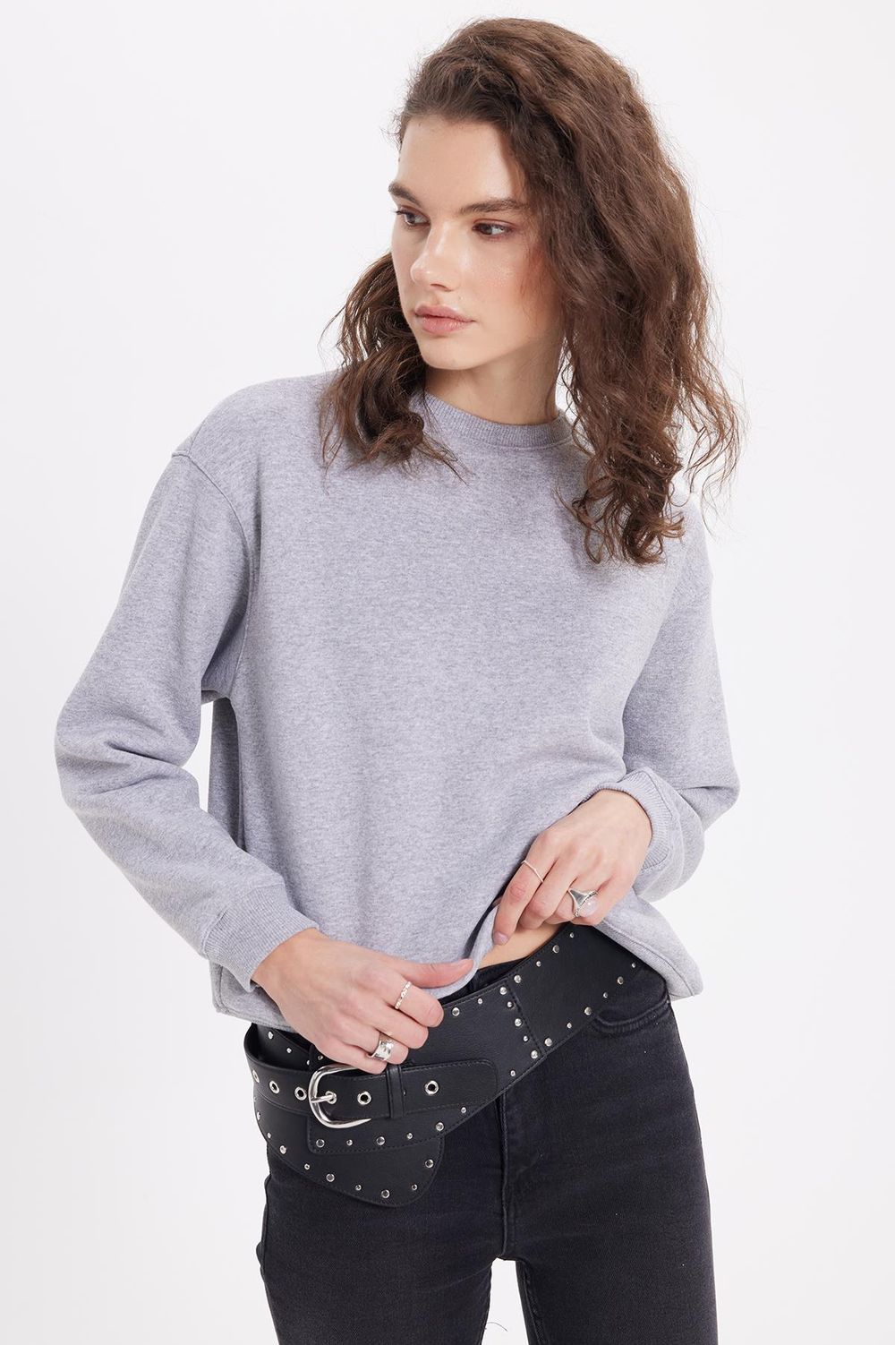 Kadın Oversize Geniş Kesim Pamuklu Bisiklet Yaka Gri Sweatshirt