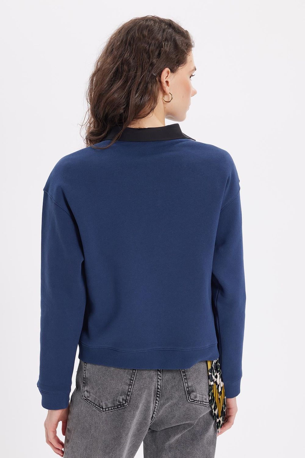 Kadın Oversize Geniş Kesim Pamuklu Bisiklet Yaka Lacivert Sweatshirt