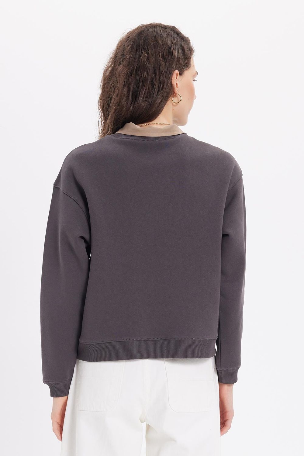 Kadın Oversize Geniş Kesim Pamuklu Bisiklet Yaka Füme Sweatshirt