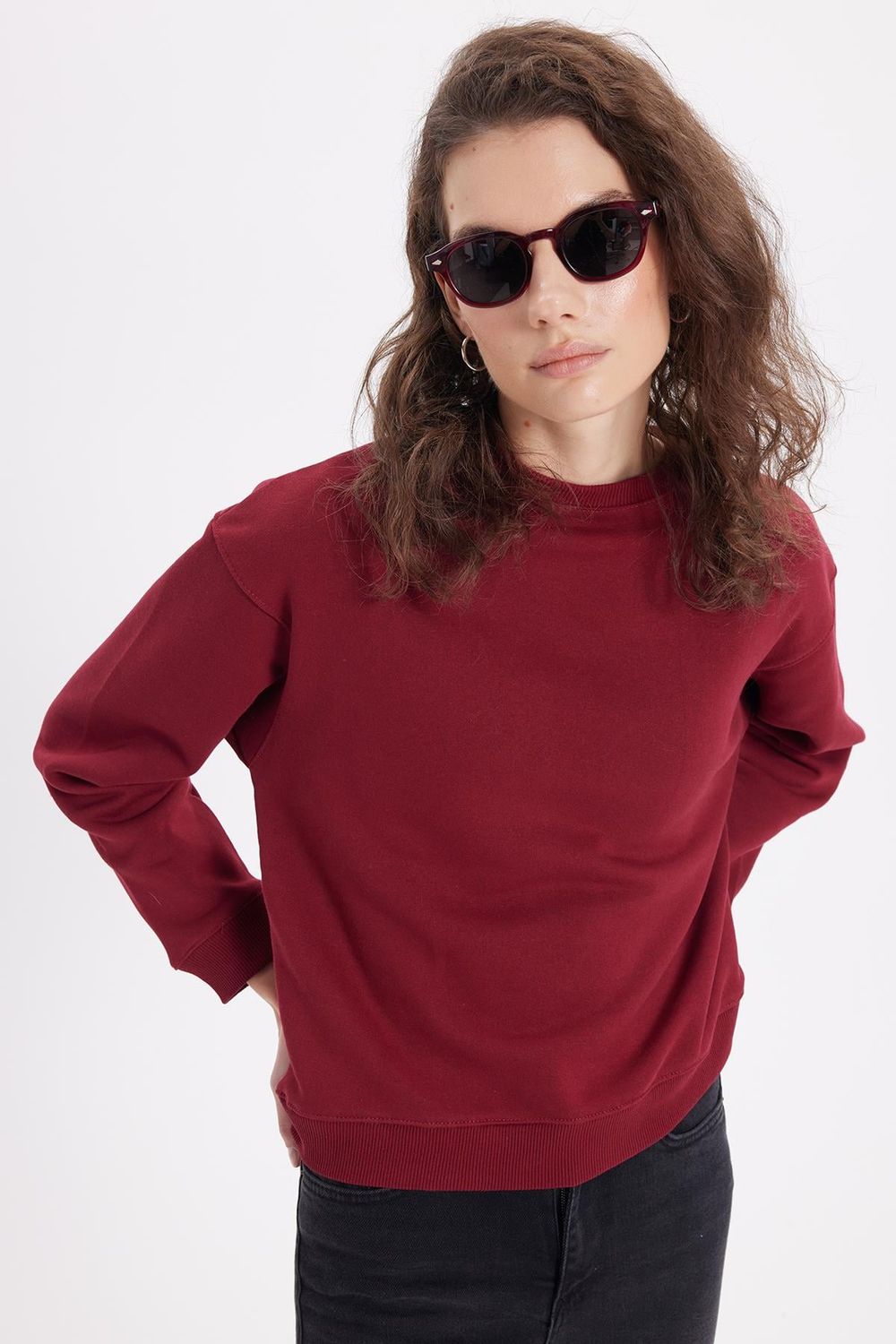 Kadın Oversize Geniş Kesim Pamuklu Bisiklet Yaka Bordo Sweatshirt