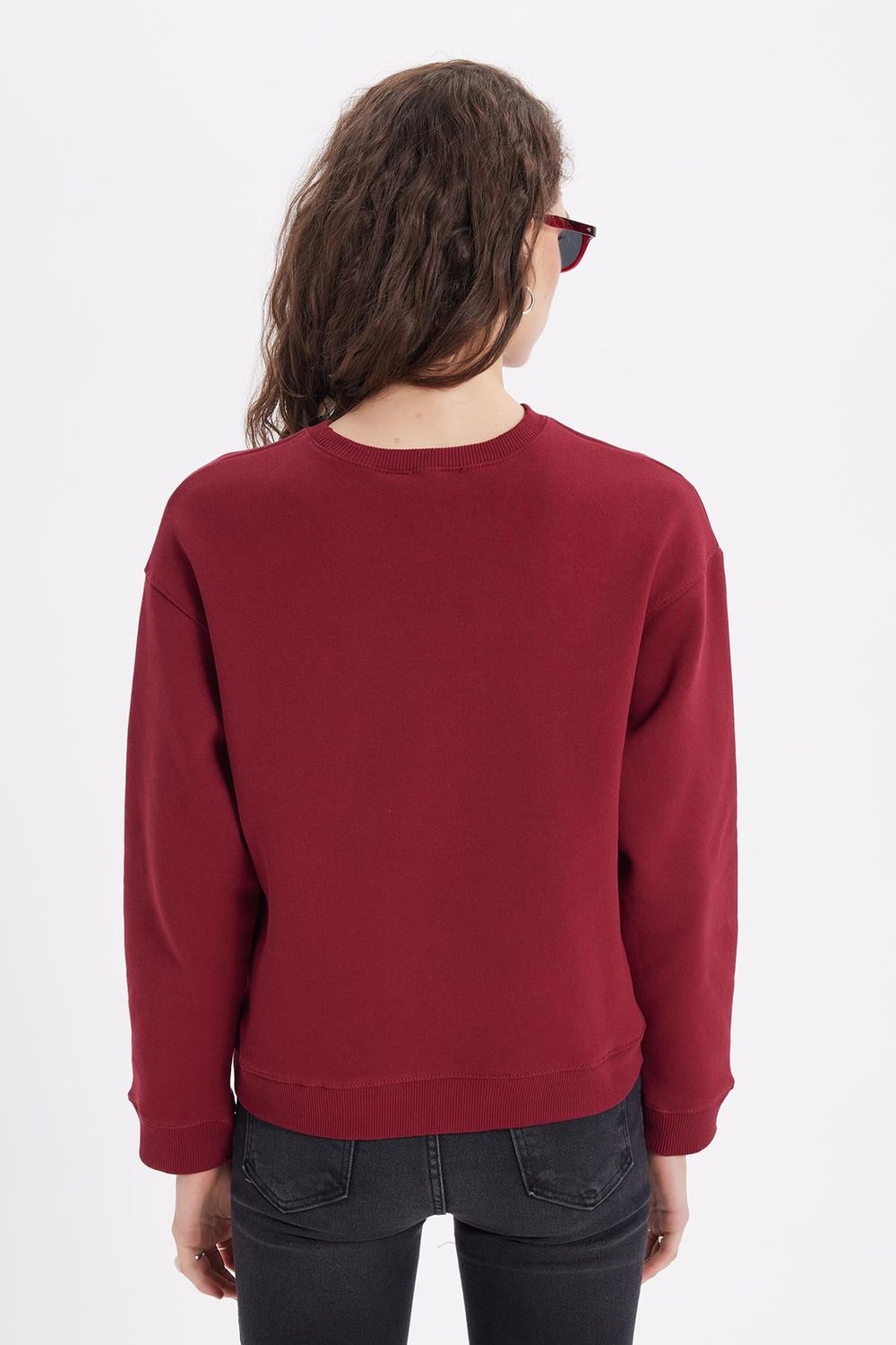 Kadın Oversize Geniş Kesim Pamuklu Bisiklet Yaka Bordo Sweatshirt
