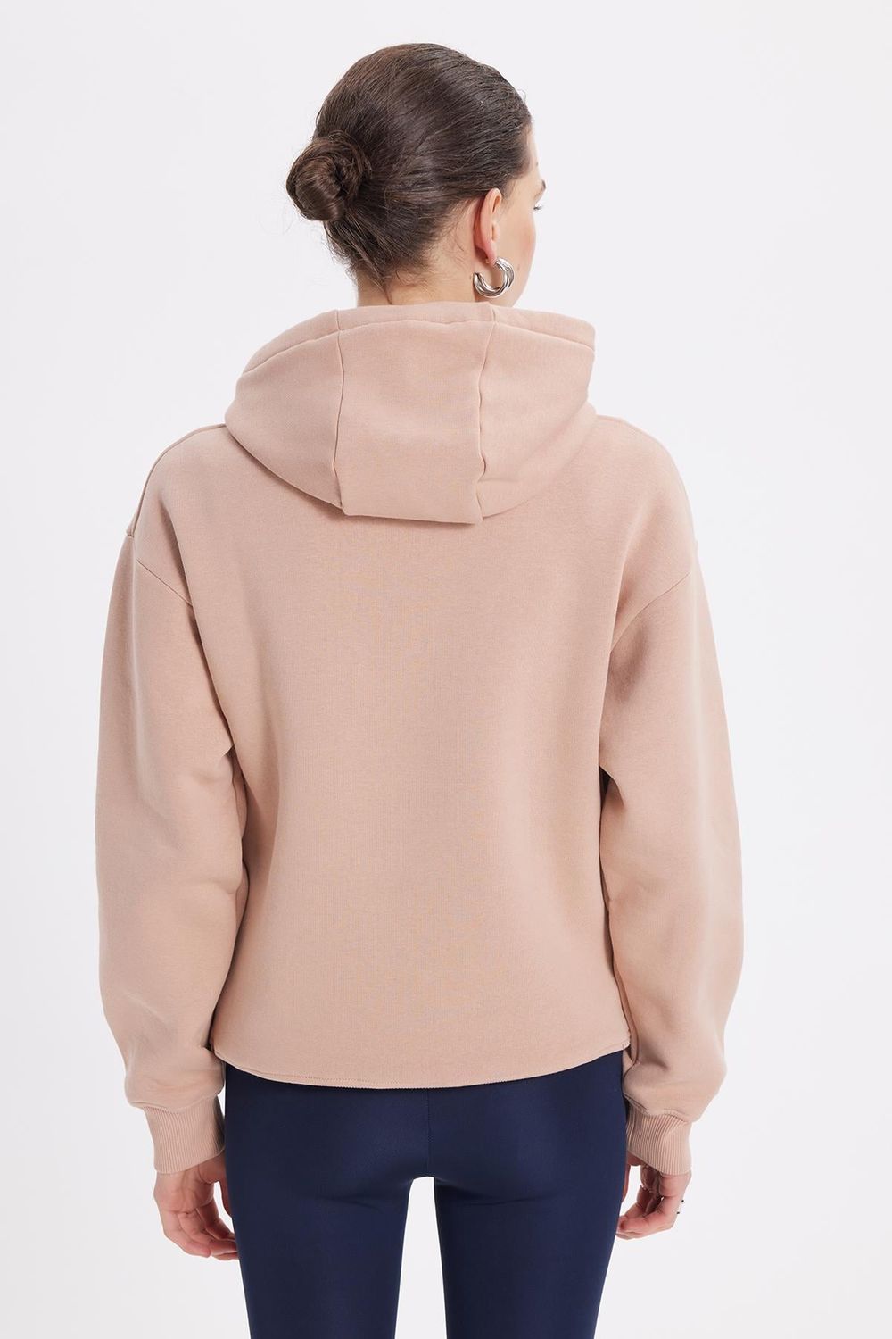 Kadın Oversize Geniş Kesim Pamuklu Yumuşak Dokulu İçi Polarlı Basic Vizon Kapüşonlu Sweatshirt