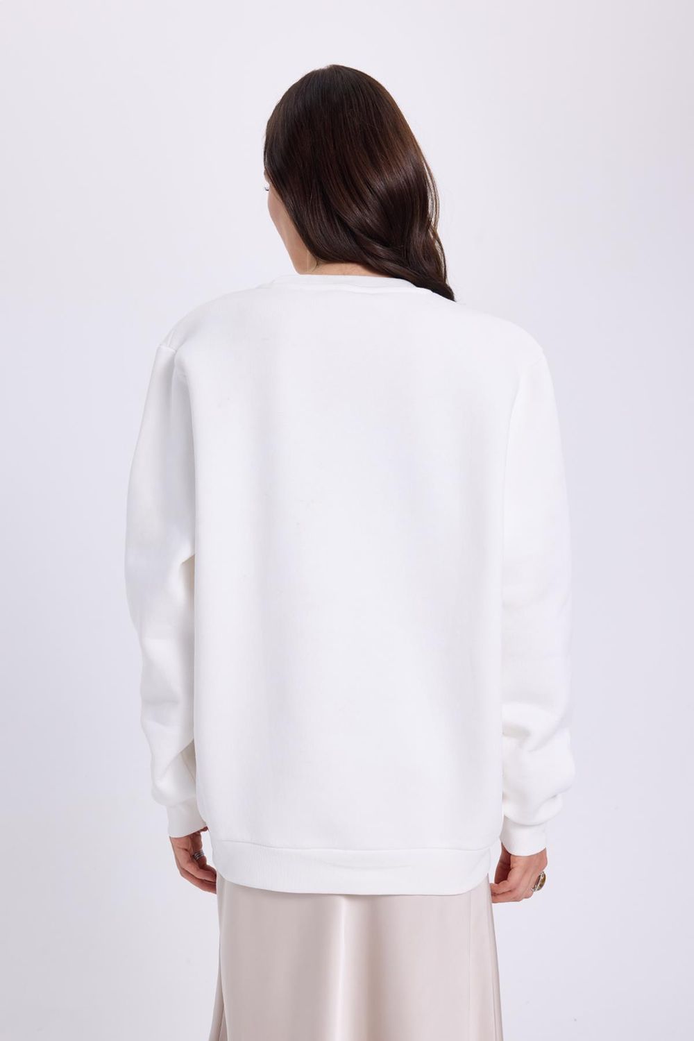Kadın Oversize Geniş Kesim Bisiklet Yaka Basic Sweatshirt