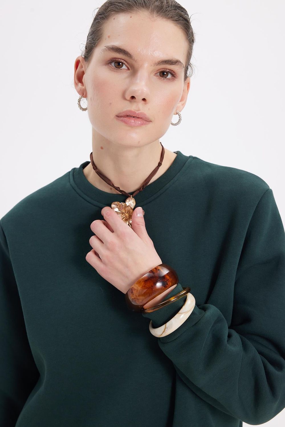 Kadın Oversize Geniş Kesim Pamuklu Yumuşak Dokulu İçi Polarlı Basic Yeşil Bisiklet Yaka Sweatshirt