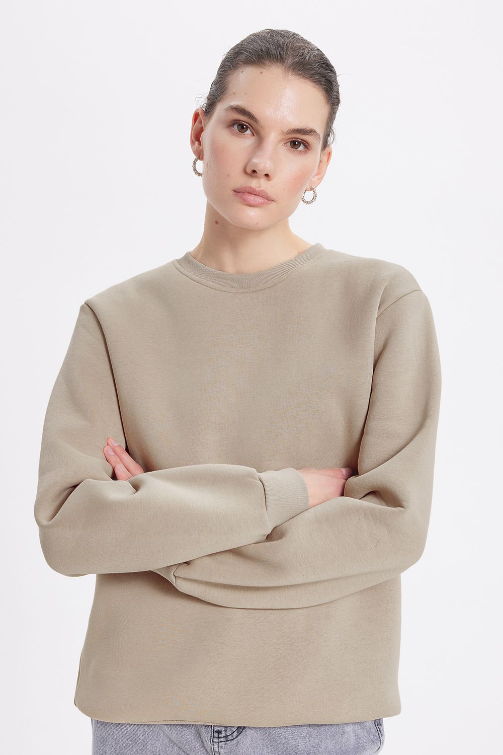 Kadın Oversize Geniş Kesim Pamuklu 3 İplik İçi Polarlı Basic Taş Bisiklet Yaka Sweatshirt