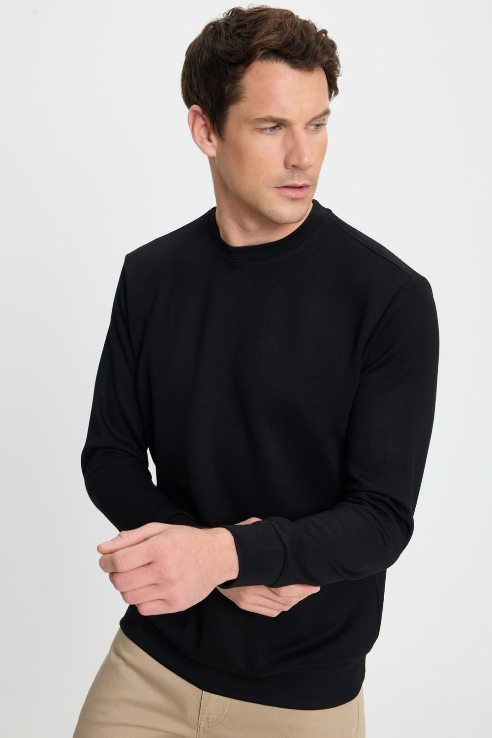Erkek Relax Fit Rahat Kesim Uzun Kollu Bisiklet Yaka Siyah Sweatshirt