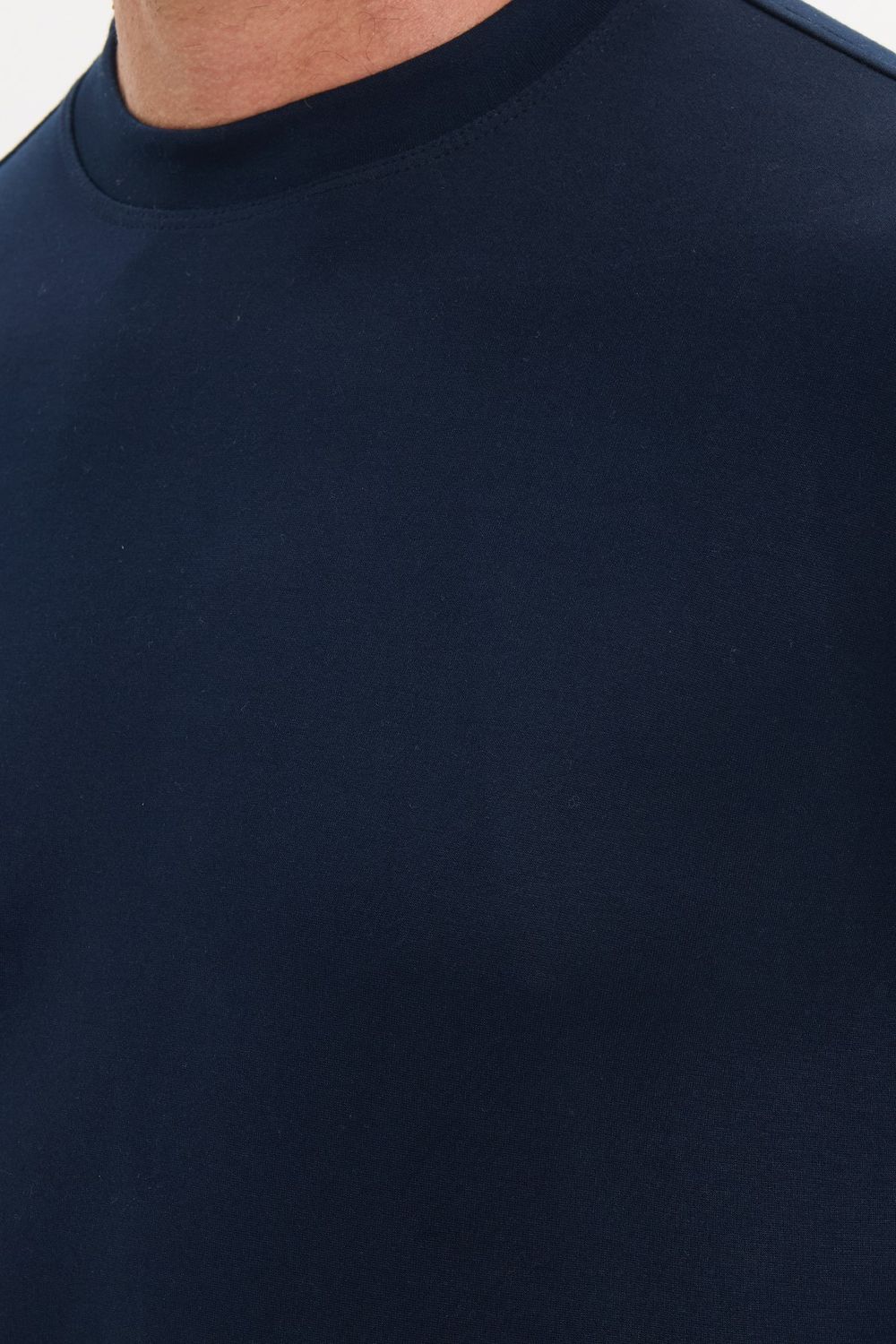 Erkek Standart Fit Normal Kesim Uzun Kollu Ekstra Soft Modal Kumaş Bisiklet Yaka Lacivert Sweatshirt