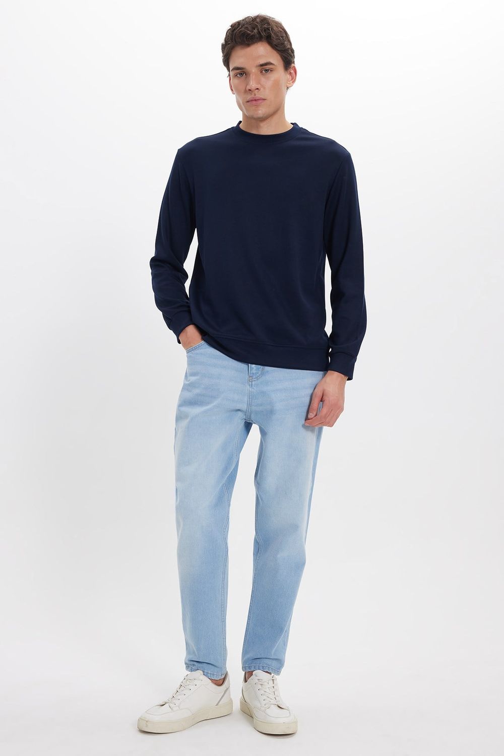 Erkek Standart Fit Normal Kesim Uzun Kollu Ekstra Soft Modal Kumaş Bisiklet Yaka Lacivert Sweatshirt