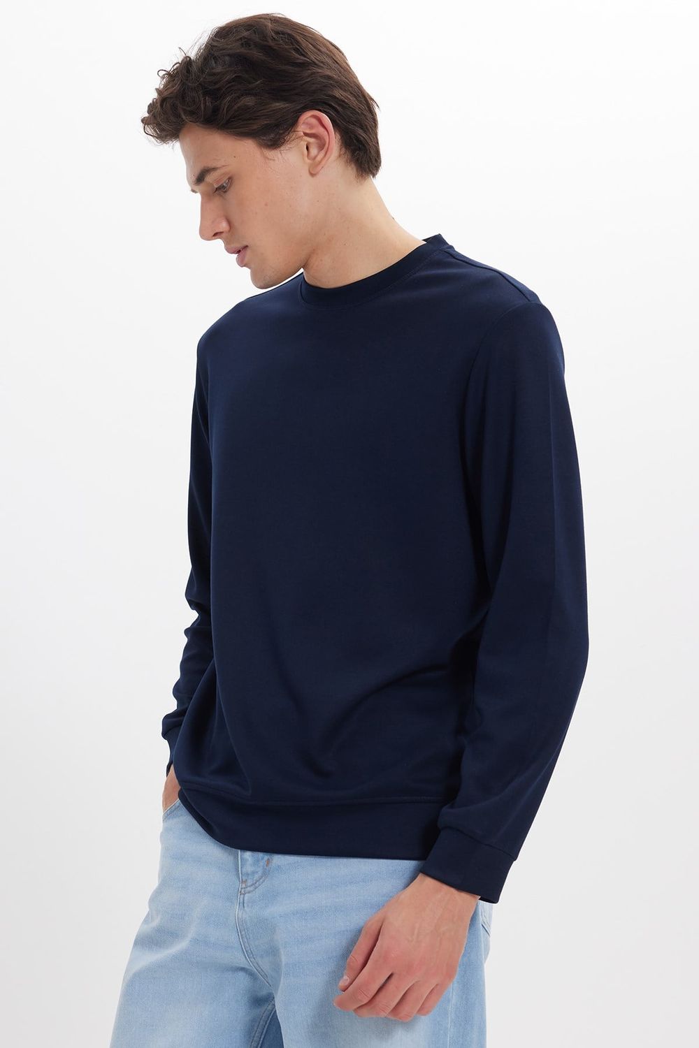 Erkek Standart Fit Normal Kesim Uzun Kollu Ekstra Soft Modal Kumaş Bisiklet Yaka Lacivert Sweatshirt