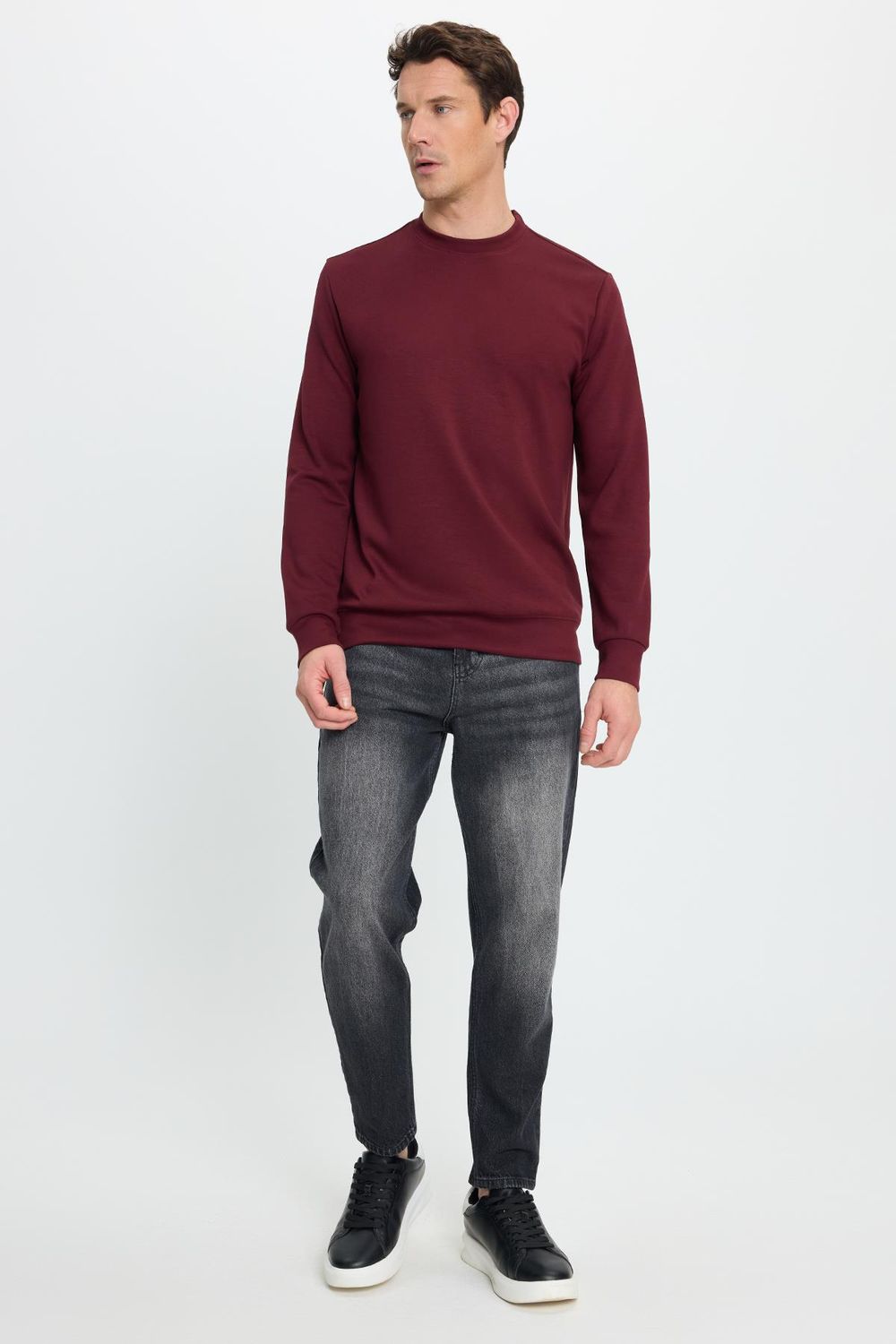 Erkek Relax Fit Rahat Kesim Uzun Kollu Bisiklet Yaka Bordo Sweatshirt