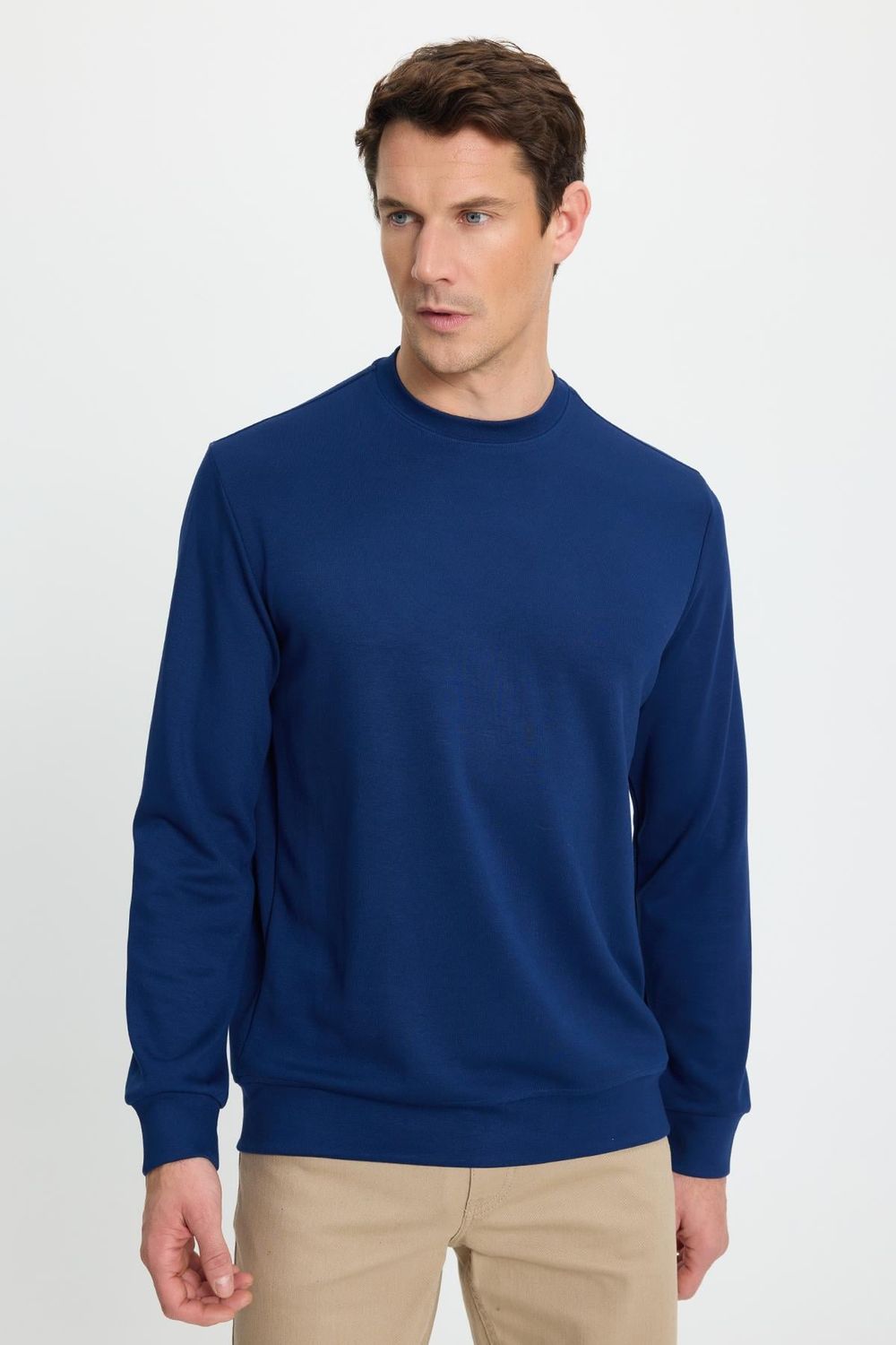 Erkek Relax Fit Rahat Kesim Uzun Kollu Bisiklet Yaka Açık Lacivert Sweatshirt
