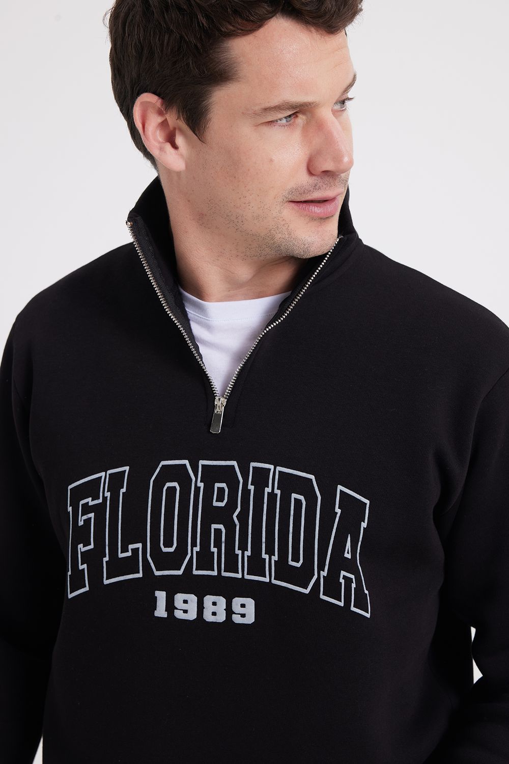 Erkek Relax Fit Rahat Kesim Pamuklu Yarım Fermuarlı Baskılı Siyah Sweatshirt