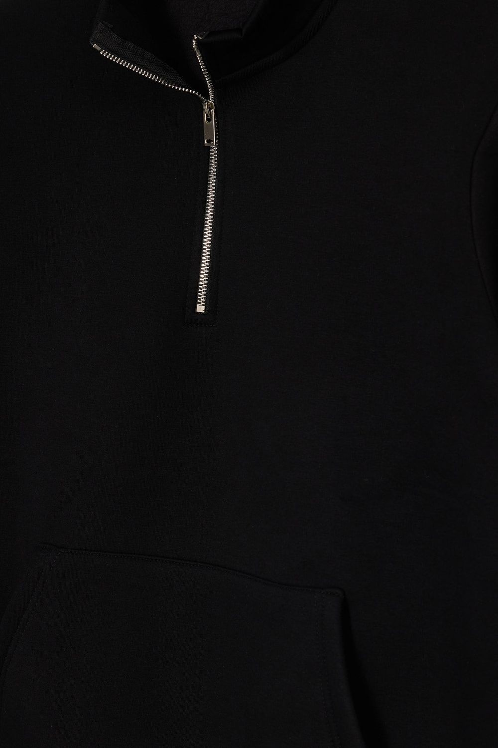 RELAX FIT STAND COLLAR HALF ZIPPER  KANGAROO POCKET ALMADA SWEATSHIRT