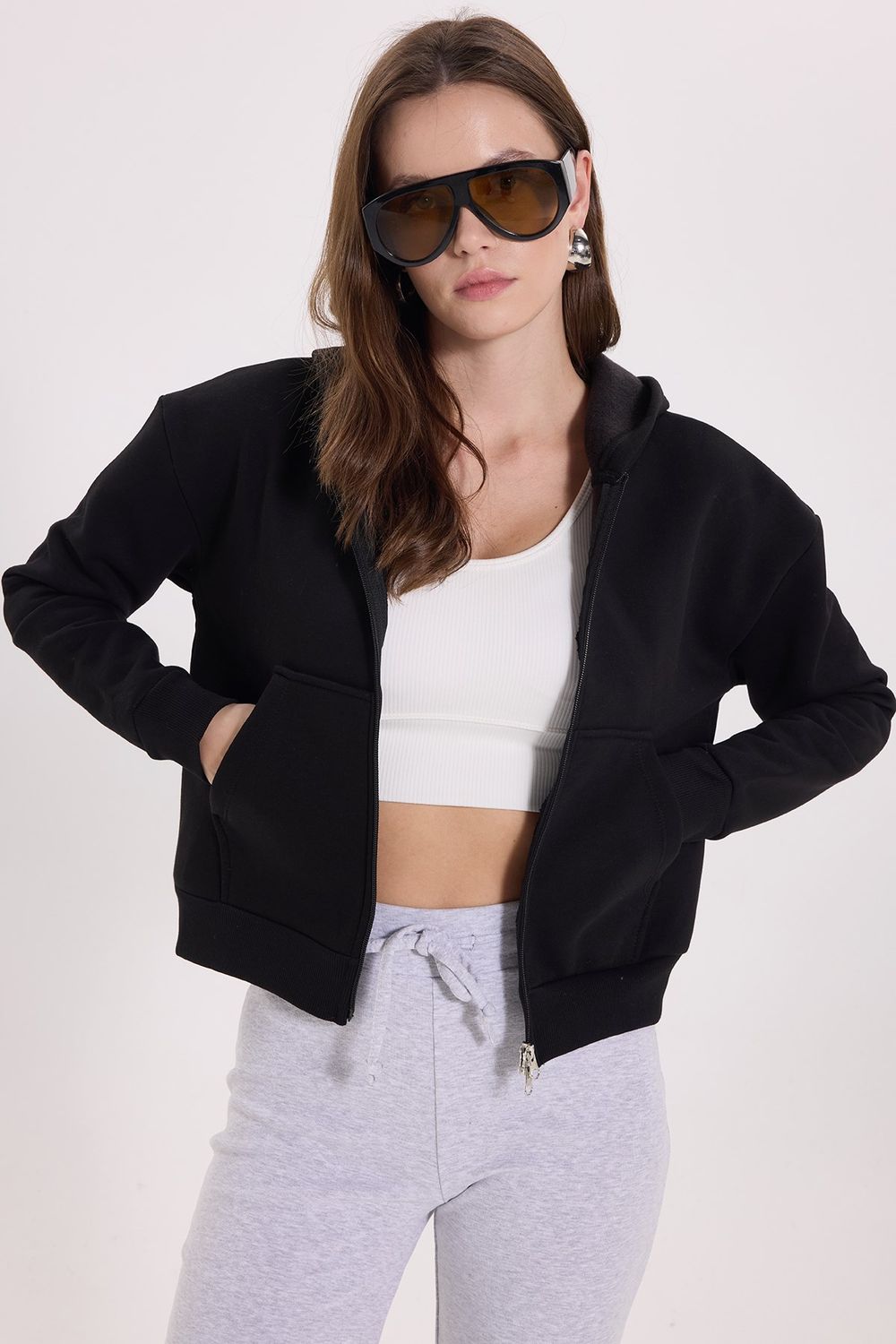 KADIN DÜZ KAPÜŞONLU FERMUARLI RDN-2395 SWEATSHIRT