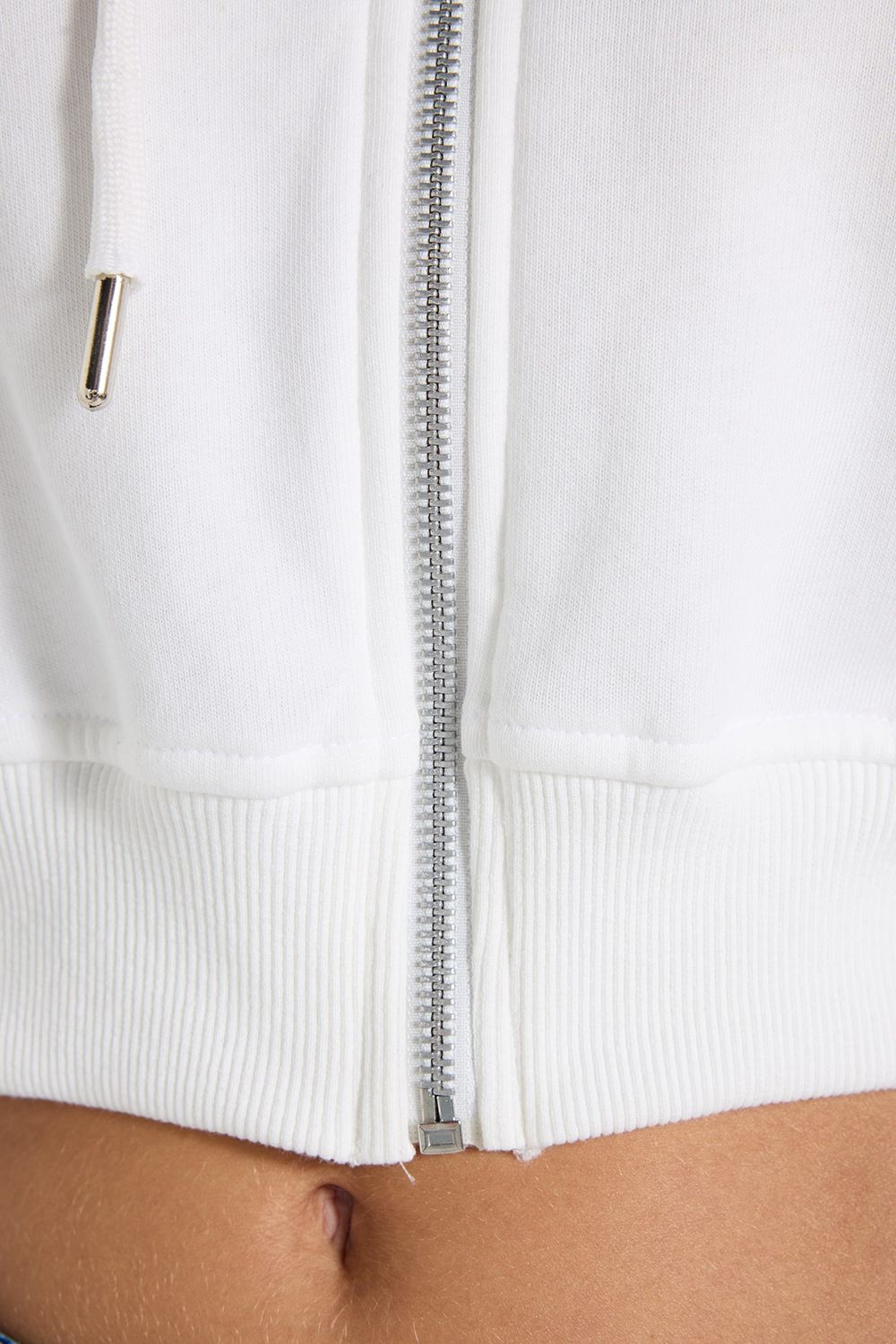 KADIN KAPÜŞONLU FERMUARLI CROP KTN-1642 SWEATSHIRT