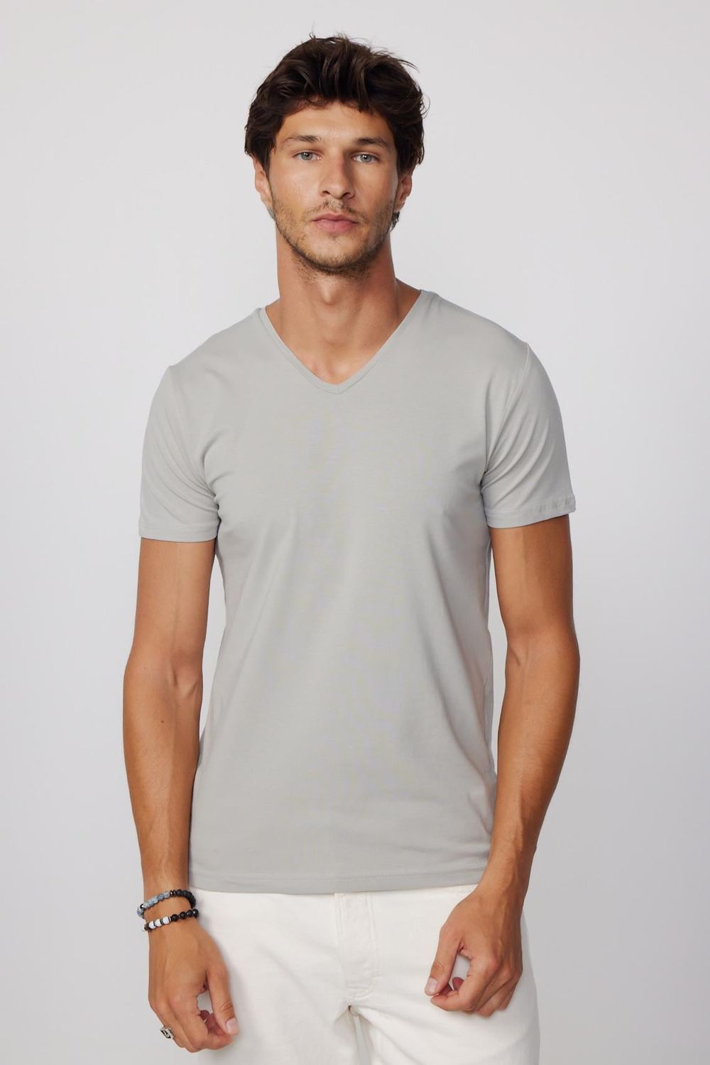 Slim Fit V Yaka Düz Basıc Kısa Kol T-Shirt