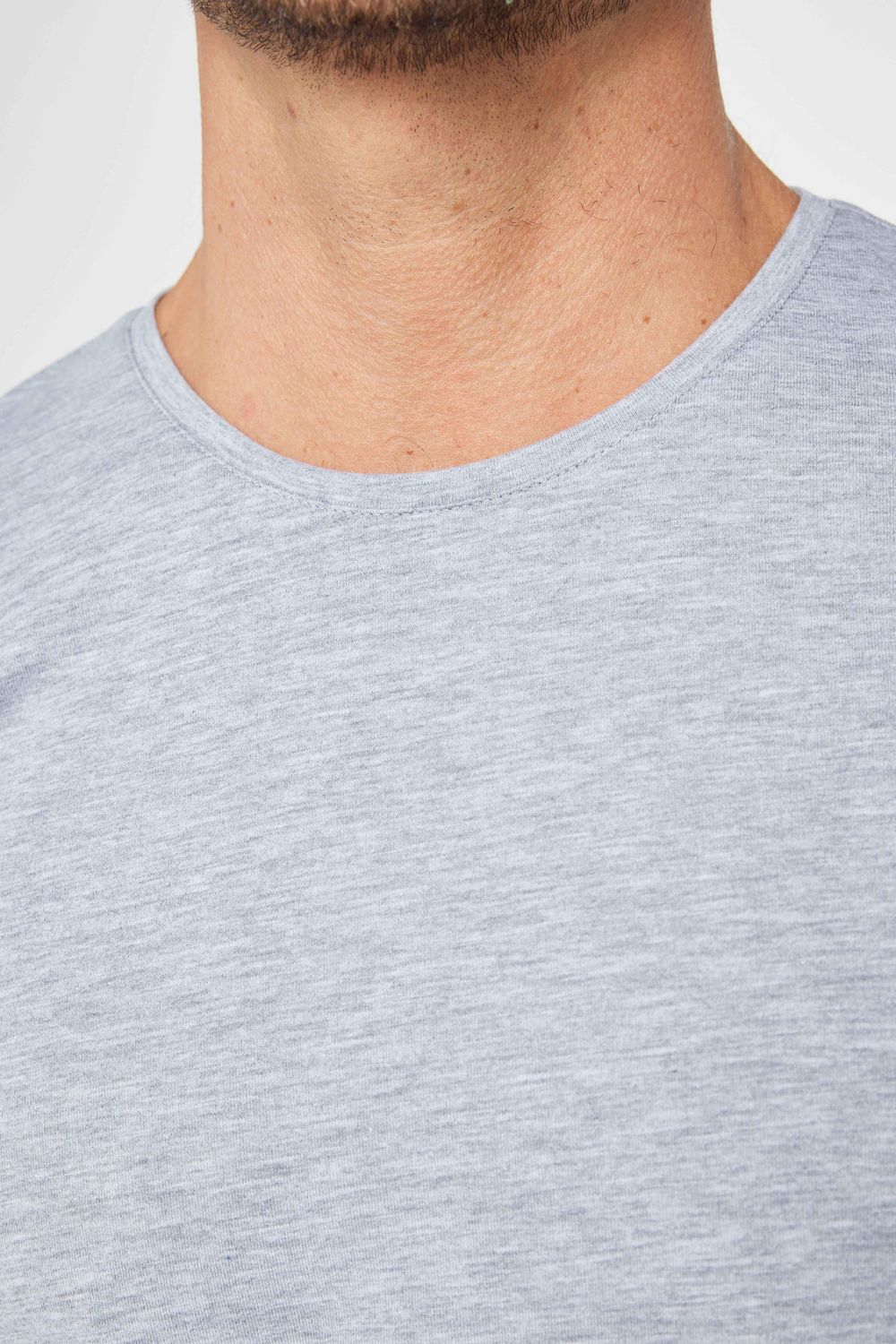 Erkek Slim Fit Dar Kesim Pamuklu Yumuşak Dokulu Esnek Kumaş Düz Basic Gri Bisiklet Yaka Tişört