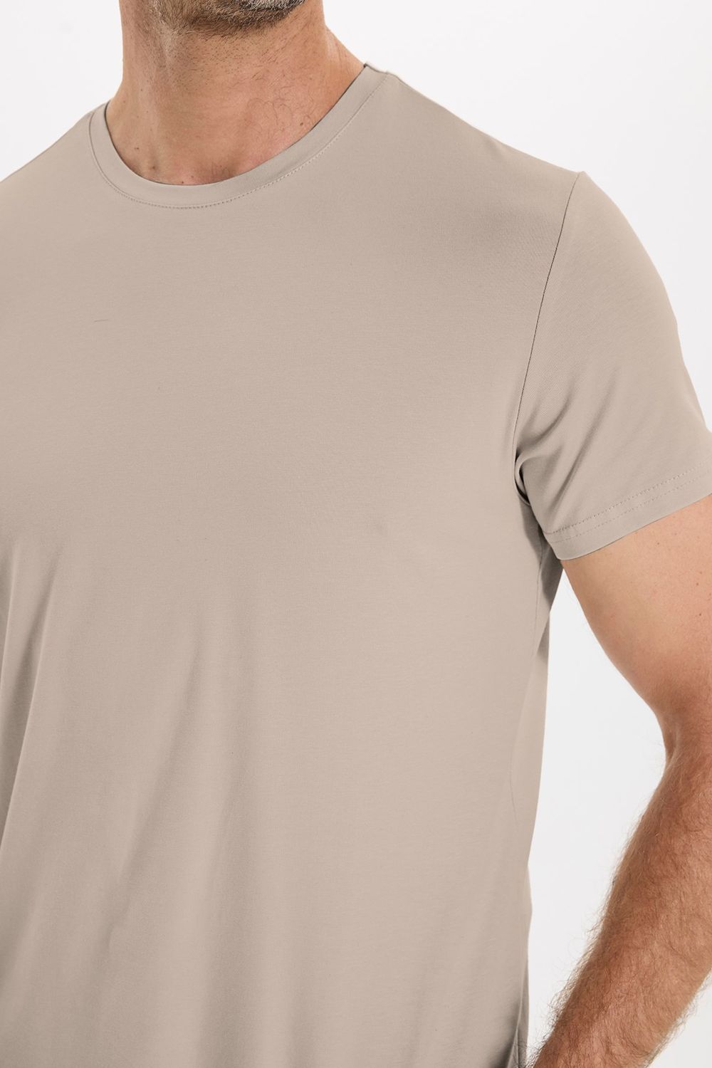 Slim Fit Bisiklet Yaka Düz Basıc Kısa Kol T-Shirt
