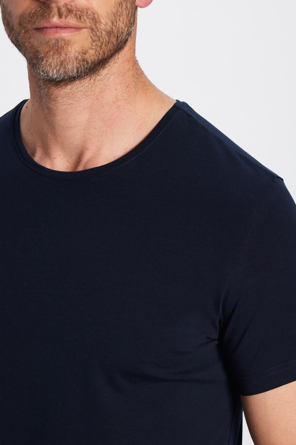 Erkek Slim Fit Dar Kesim Pamuklu Yumuşak Dokulu Esnek Kumaş Düz Basic Lacivert Bisiklet Yaka Tişört