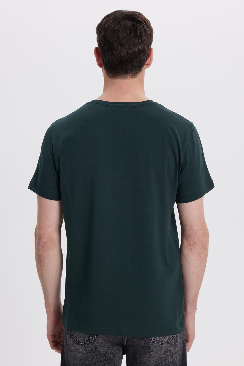 Erkek Slim Fit Dar Kesim Pamuklu Yumuşak Doku Likralı Esnek Kumaş Basic Koyu Yeşil Bisiklet Yaka Tişört