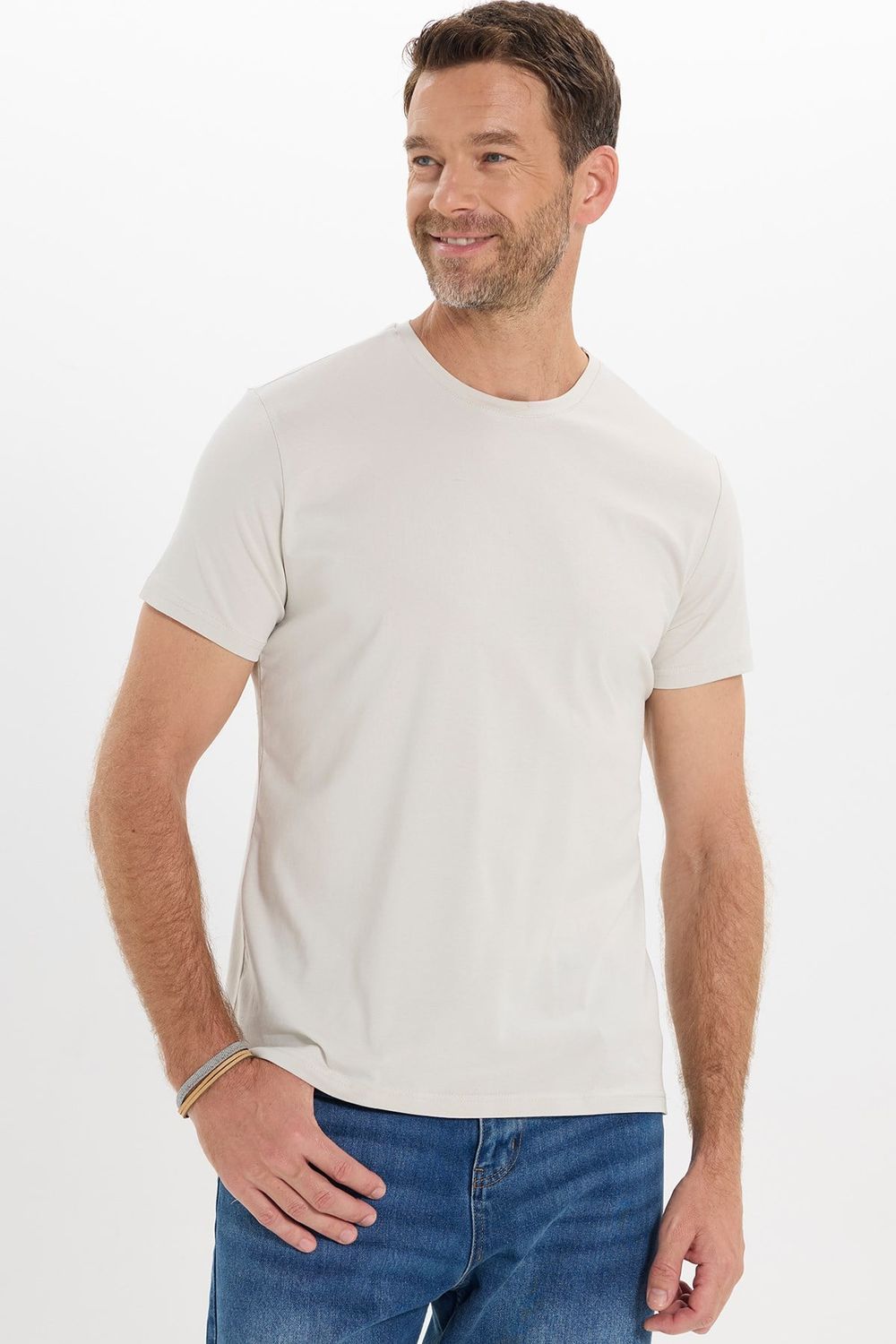 Erkek Slim Fit Dar Kesim Pamuklu Yumuşak Doku Esnek Kumaş Basic Bej Bisiklet Yaka Tişört
