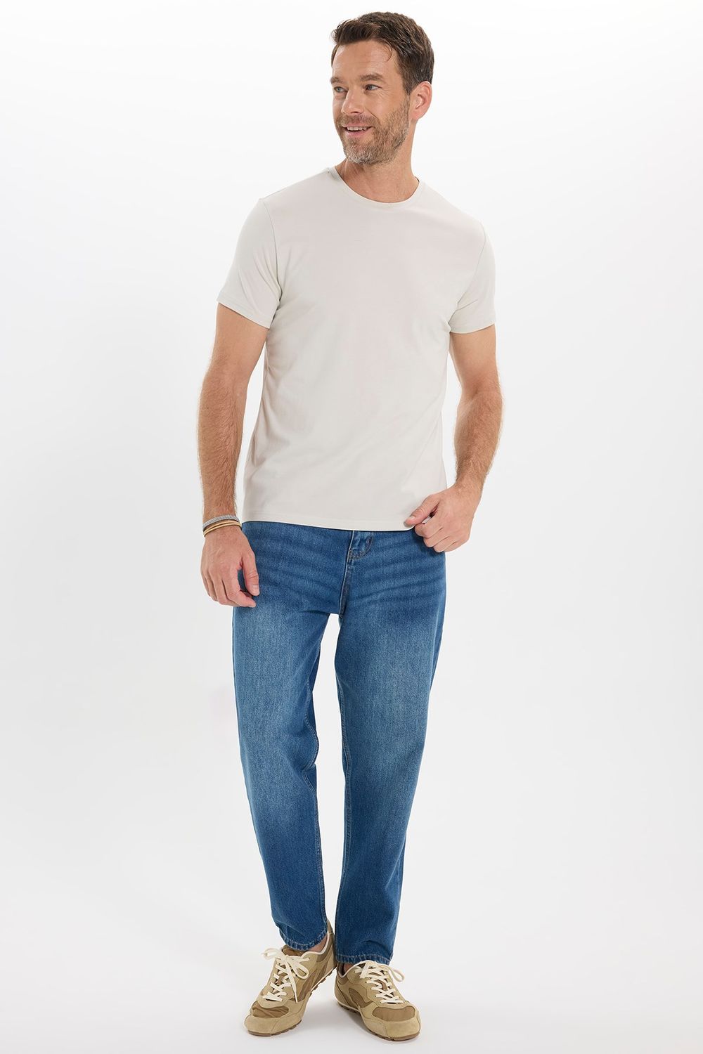 Erkek Slim Fit Dar Kesim Pamuklu Yumuşak Doku Esnek Kumaş Basic Bej Bisiklet Yaka Tişört