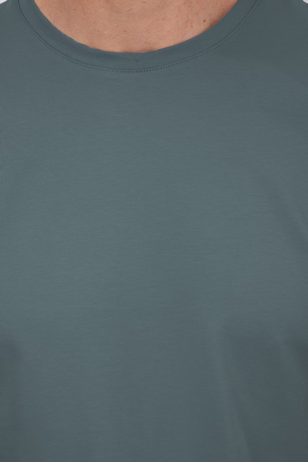 Slim Fit Bisiklet Yaka Düz Basıc Kısa Kol T-Shirt