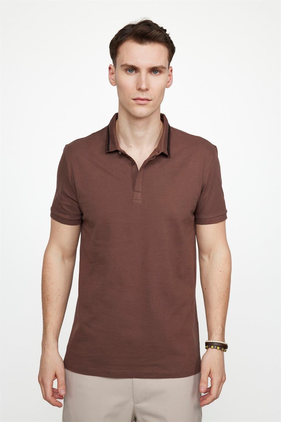 Erkek Spor Polo Yaka Slim Fit Pamuk Gizli Düğme  Tişört