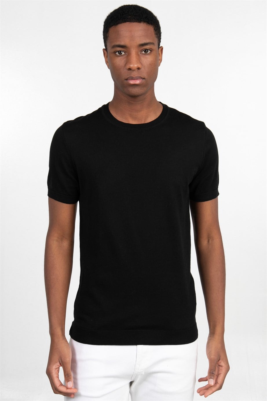 Slim Fit Dar Kesim Bisiklet Yaka Triko Erkek Tişört