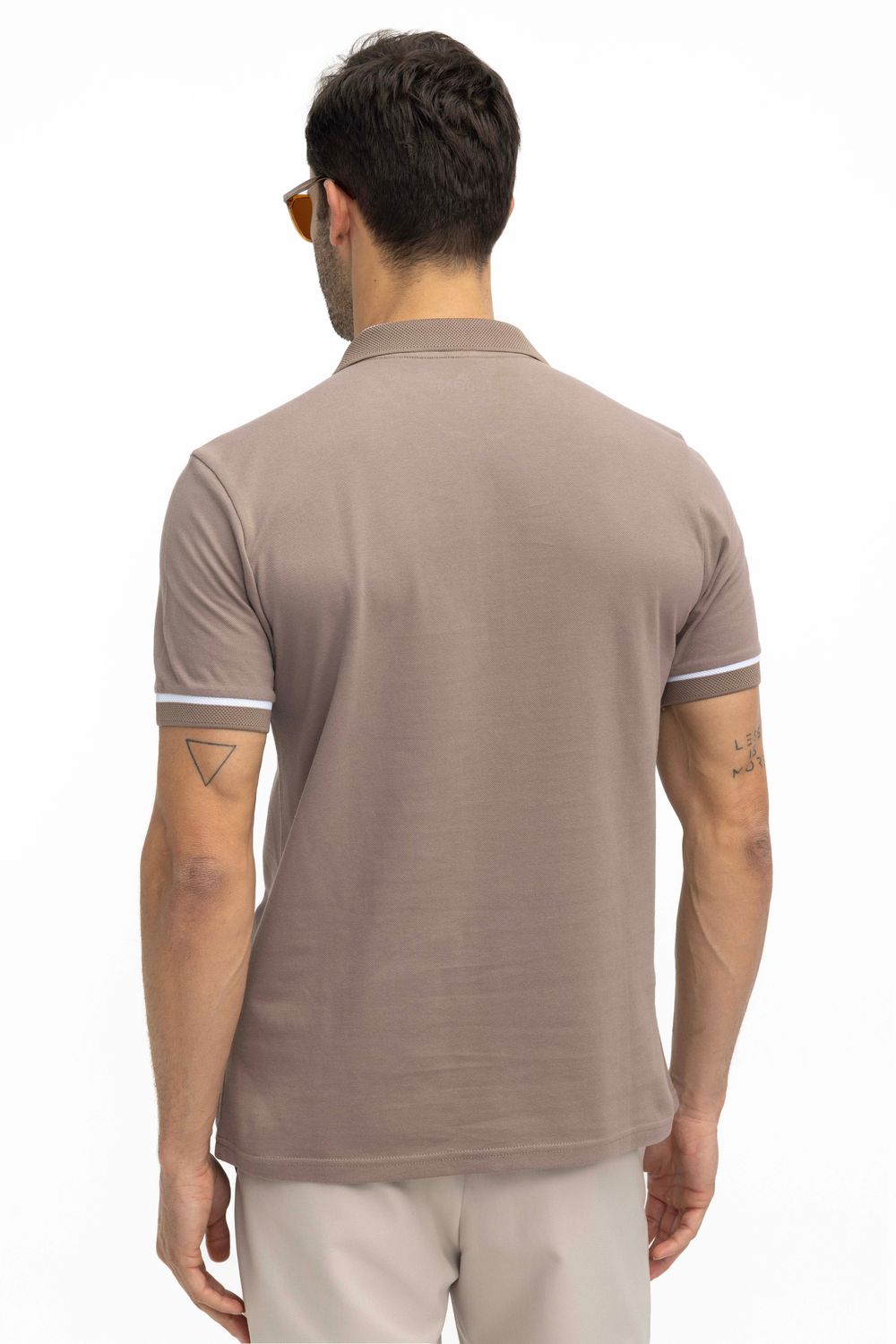 Erkek Slim Fit Dar Kesim %100 Pamuk Düz Pike Fermuarlı Kahverengi Polo Yaka Tişört