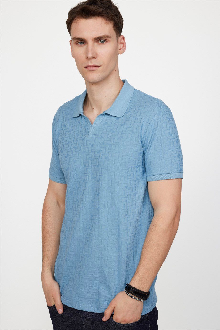 Erkek Polo V Yaka Slim Fit Düğmesiz Örme Pamuklu  Tişört