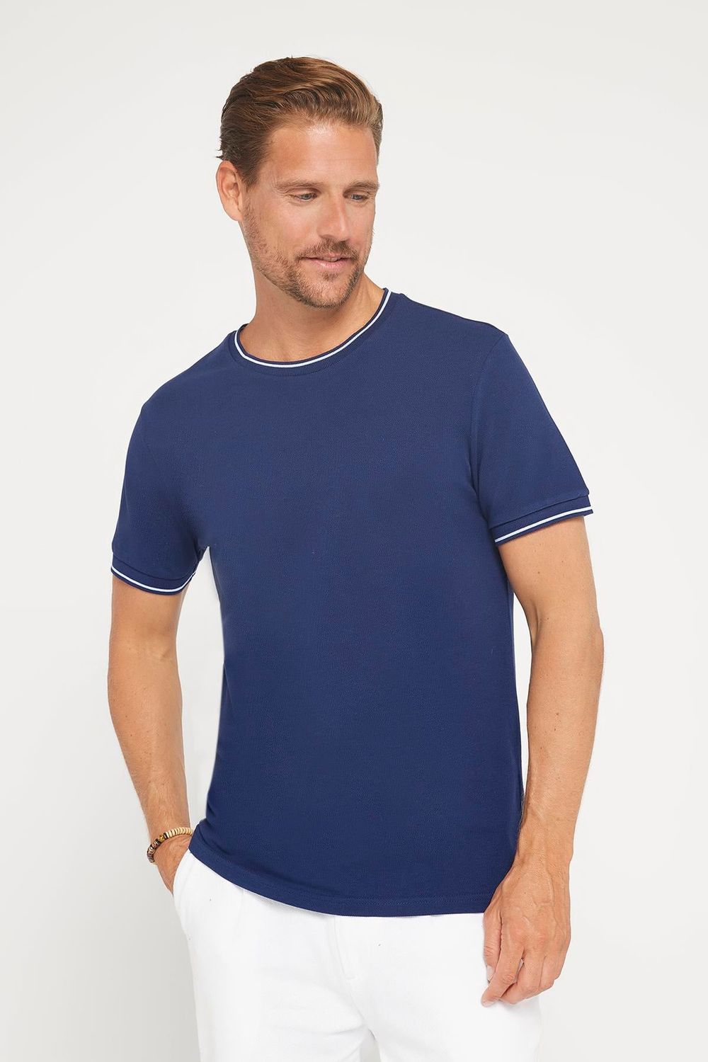 Erkek Slim Fit Dar Kesim %100 Pamuk Düz Pike Lacivert Bisiklet Yaka Tişört
