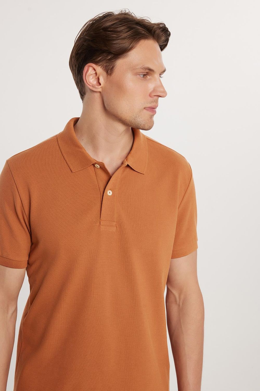 Erkek Slim Fit Dar Kesim %100 Pamuk Düz Pike Kahverengi Polo Yaka Tişört