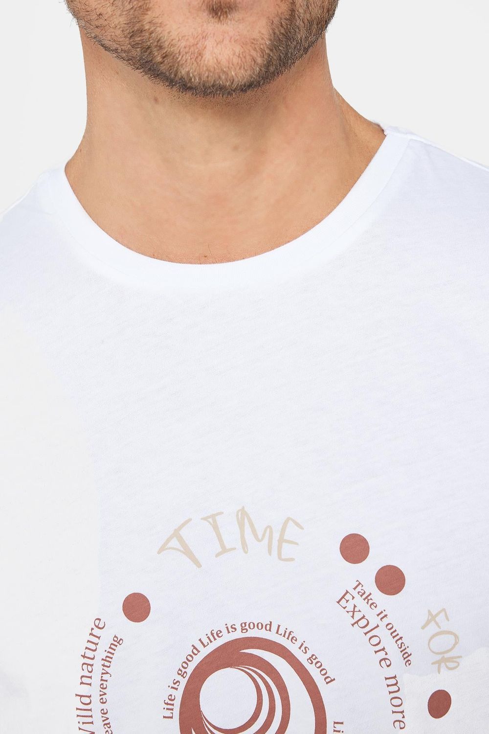 Erkek Slim Fit Dar Kesim %100 Pamuk Yumuşak Dokulu Baskılı Beyaz Bisiklet Yaka Tişört