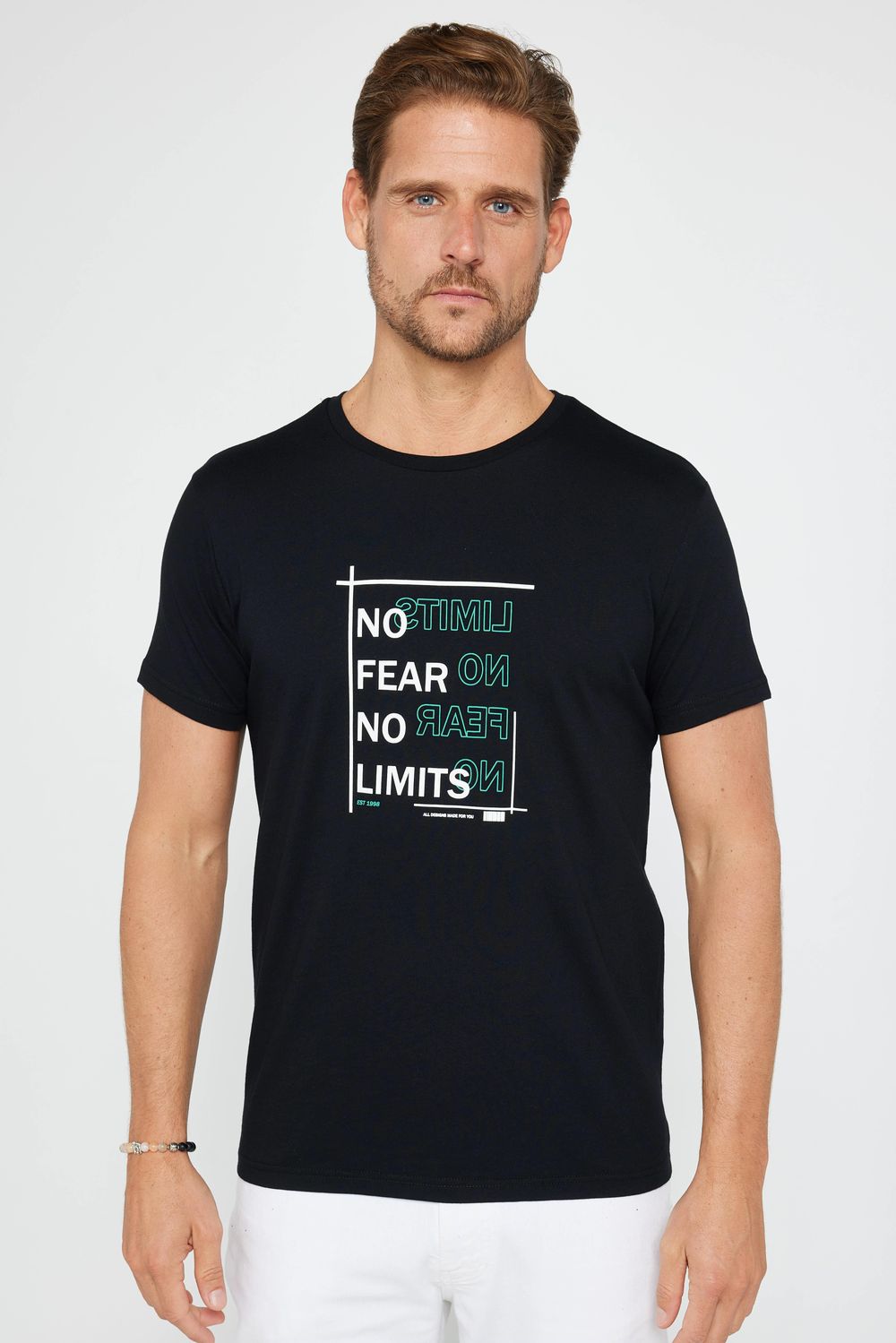 Erkek Slim Fit Dar Kesim %100 Pamuk Yumuşak Dokulu Baskılı Siyah Bisiklet Yaka Tişört
