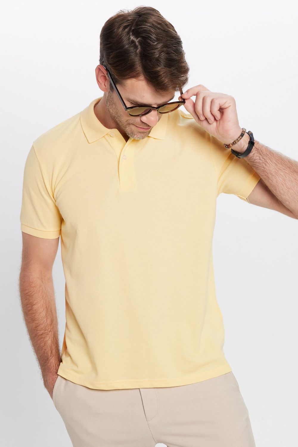 Erkek Slim Fit Dar Kesim Pamuklu Yumuşak Doku Nefes Alan Kumaş Kıvrılmaz Yaka Sarı Polo Yaka Tişört